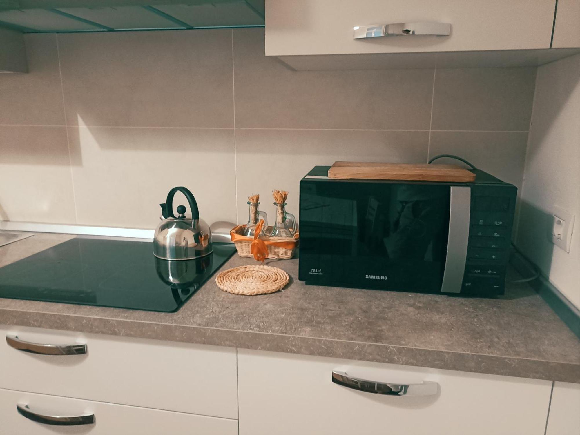 הוילה Gem In The City Center Of Lucca With Air Conditioning - Exclusive Ground Floor House Inside The Walls Close To Botanical Garden And Piazza San Martino מראה חיצוני תמונה